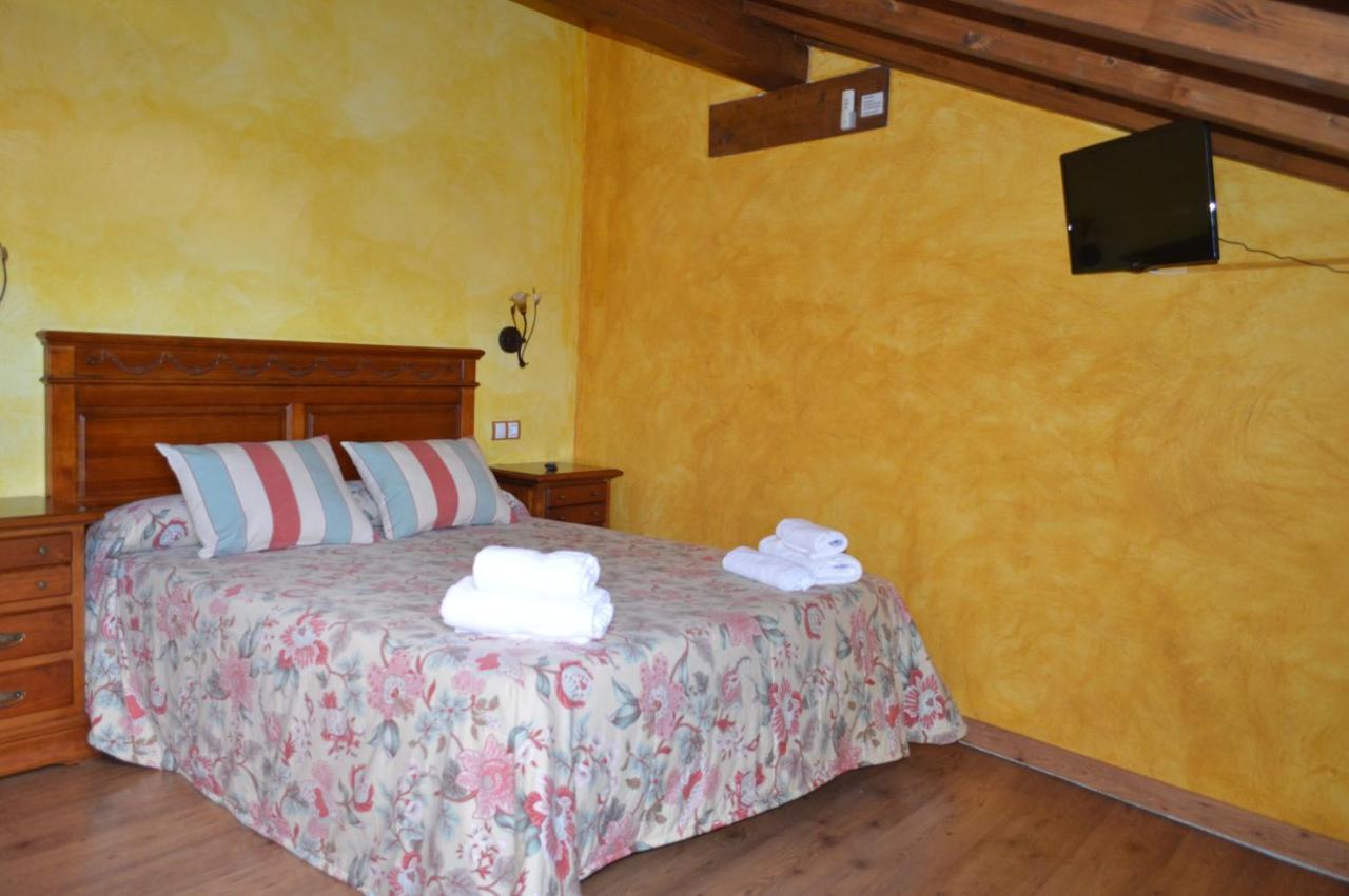 Hotel Rural El Marques Saldana Bagian luar foto